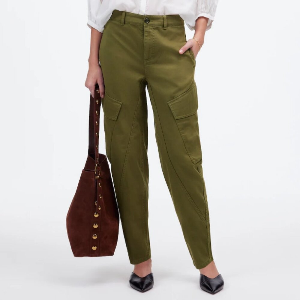 Madewell The Barrel-Leg Utility Pant in Garment-Dyed Twill, Olive - Womens 6
